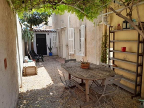 Petite maison coquette calme 4pers, à 5mn du Velodrome